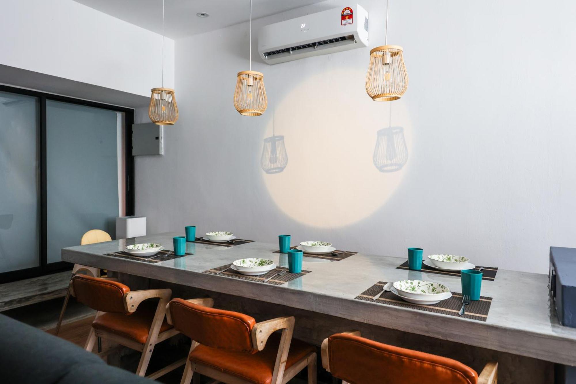 Rumah percutian 35 Cozy With Projector Pool Bbq Evcharger *